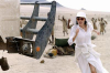 安潔莉娜裘莉 Angelina Jolie 個人劇照 2003Beyond Borders (3).jpg
