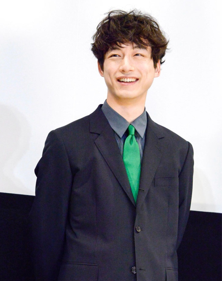 坂口健太郎 Sakaguchi Kentaro 坂口健太郎 Sakaguchi Kentaro