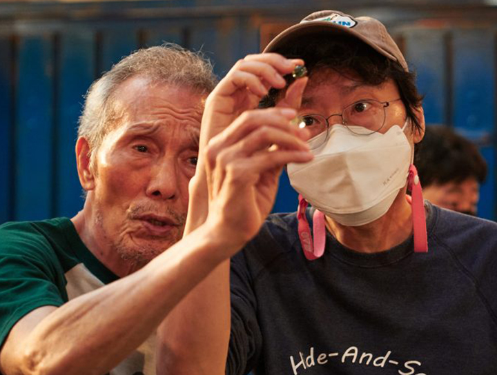 更暴力、更殘酷!「魷魚遊戲」編導下部電影作品將「獵殺老人」! 更暴力、更殘酷!「魷魚遊戲」編導下部電影作品將「獵殺老人」!
