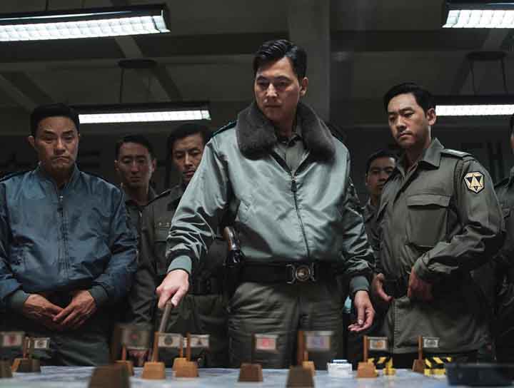 270億打造震撼鉅獻【12.12:首爾之春】空降韓國票房冠軍! 270億打造震撼鉅獻【12.12:首爾之春】空降韓國票房冠軍!