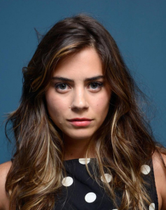 蘿倫薩伊佐 Lorenza Izzo
