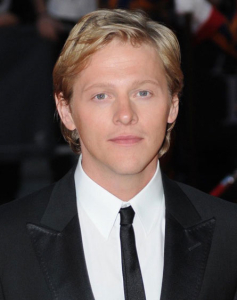 拓爾林德哈特 Thure Lindhardt
