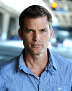 卡斯柏范狄恩  Casper Van Dien