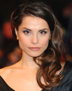 夏綠蒂雷利 Charlotte Riley