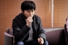 曹政奭 Jo Jung-suk 個人劇照 tn_002【奪命頭條】劇照_曹政奭在片中飾演記者搶獨家，他也分享人生中的最大頭條.jpg