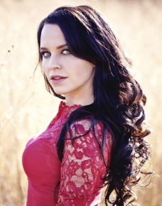 麗柔阿莉絲 Liesl Ahlers