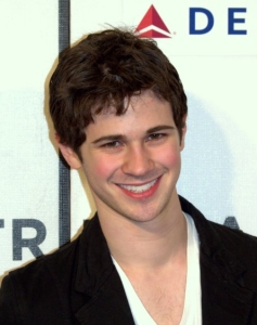 康納保羅 Connor Paolo