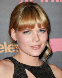 艾瑪葛林威爾 Emma Greenwell