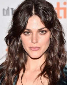 凱麗赫南德茲 Callie Hernandez