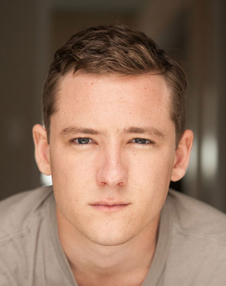 路易斯普曼 Lewis Pullman