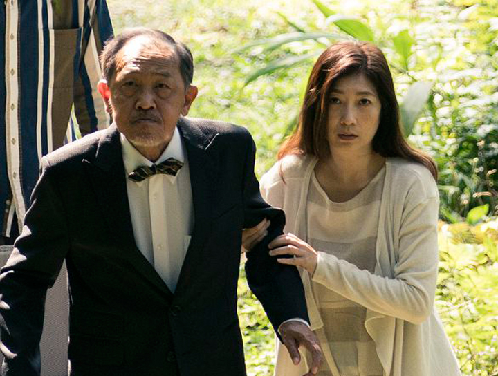 洋蔥灑好灑滿！導演憶岳父臨終眼淚逼出「年度最催淚電影」