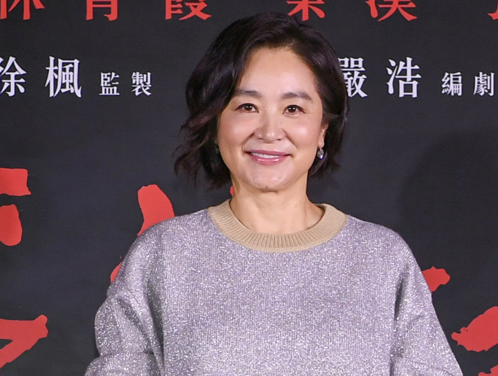 暌違五年返台宣傳代表作，張曼玉「珍珠眼淚」讓林青霞好佩服