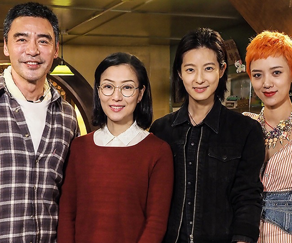 再度展現好演技！鄭秀文跳脫以往喜戲演活大姊一角