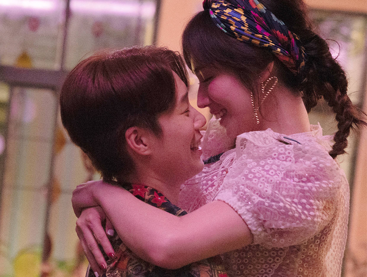 【揭大歡喜】女女激吻120秒驚呆劇組！小薰被讚「香香軟軟der」