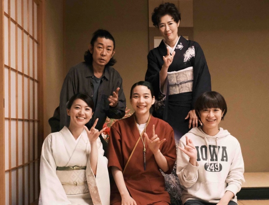 Non爆料「二姊」門脇麥像貓一樣嗜睡如命　【天間莊三姊妹】靈感來自311震災