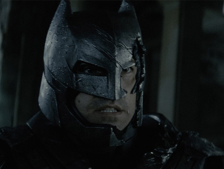 查克史奈德捍衛【蝙蝠俠對超人：正義曙光】的打鬥畫面