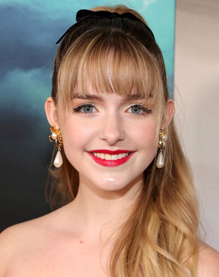 麥肯娜葛瑞絲 Mckenna Grace