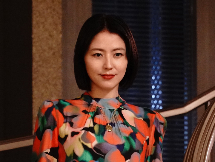 女神再現百變演技，長澤雅美【消失的豪門妻】展衣Q超迷你短裙美呆劇組