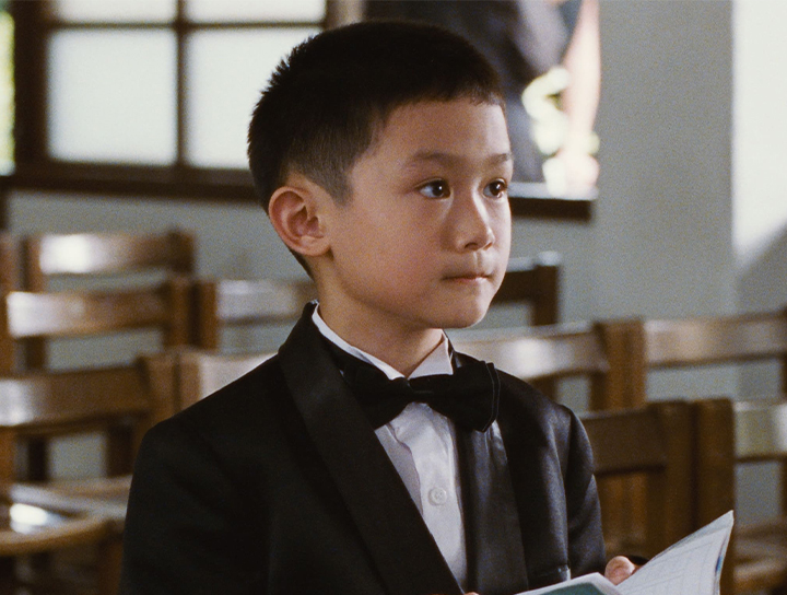 影迷必收！金獎級設計師操刀【一一】25周年特典海報留存紅色囍宴永恆記憶