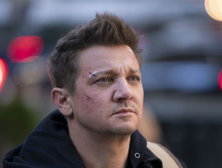 導演周依社群媒體控訴「鷹眼」私訊她不雅照？傑瑞米雷納發聲！