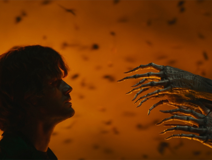 首集導演精心打造心碎「地獄之旅」！【重返沉默之丘】全新預告喚回童年陰影