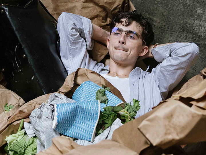 球桌搬到沙漠練！甜茶為【橫衝直闖】苦練桌球六年化身「桌球狂人」