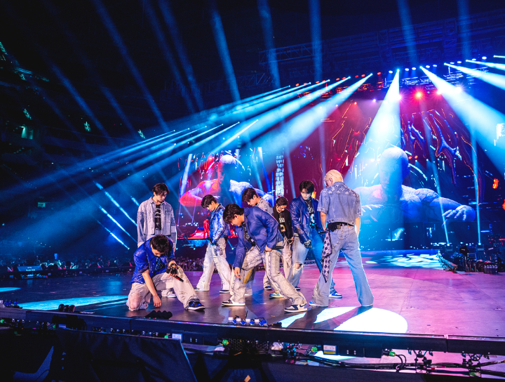 K-Pop超人氣男團Stray Kids破紀錄世界巡迴演唱會登上大銀幕！