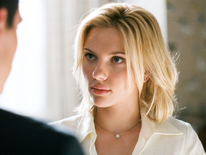 史嘉蕾喬韓森回顧2000年代初期好萊塢，稱年輕女演員處境艱難！